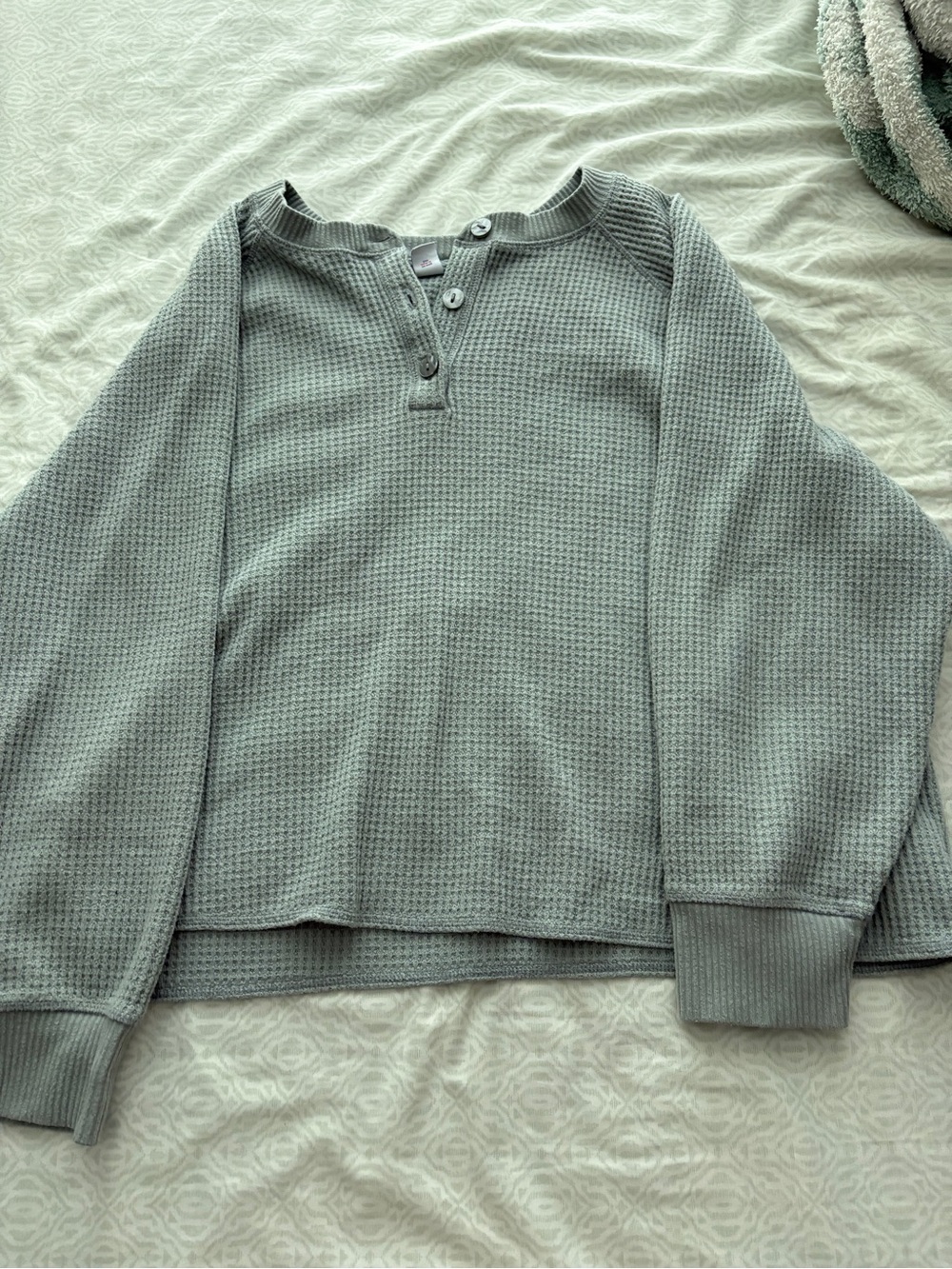 Women’s Waffle Henley Sweater - Sage Green